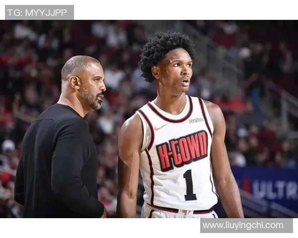 2007年火箭与爵士季后赛精彩对决全程回顾与分析