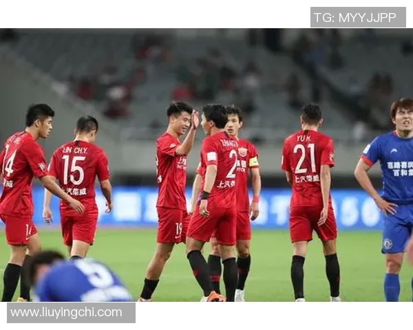 上海上港对阵辽宁的精彩直播全程回顾与赛后分析