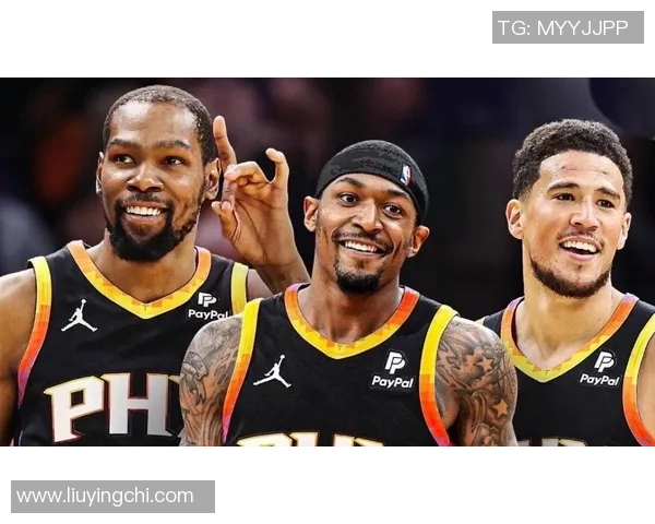 德文布克领衔太阳队再创辉煌期待新赛季的精彩表现与突破 德文布克领衔太阳队再创辉煌期待新赛季的精彩表现与突破