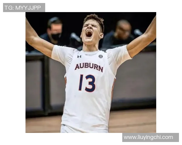 沃克凯斯勒的崛起之路：从新秀到NBA明星的成长历程与未来展望